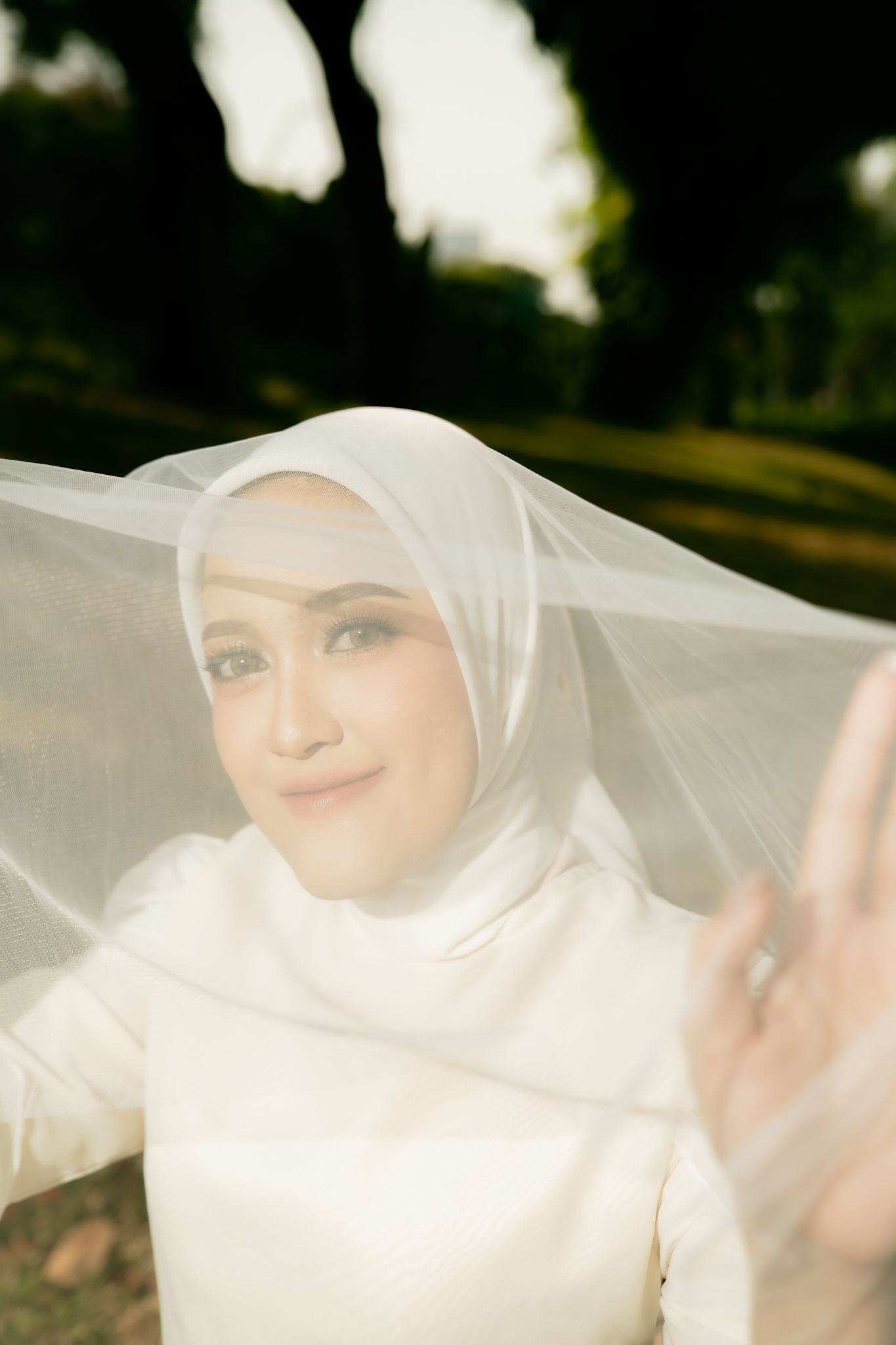 Potret close-up Monica Fidya Lestari